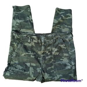 American Eagle High Rise Jegging Crop Jeans Size 16 Next Level Stretch